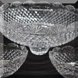 G27. Set of 3 glass bowls. 